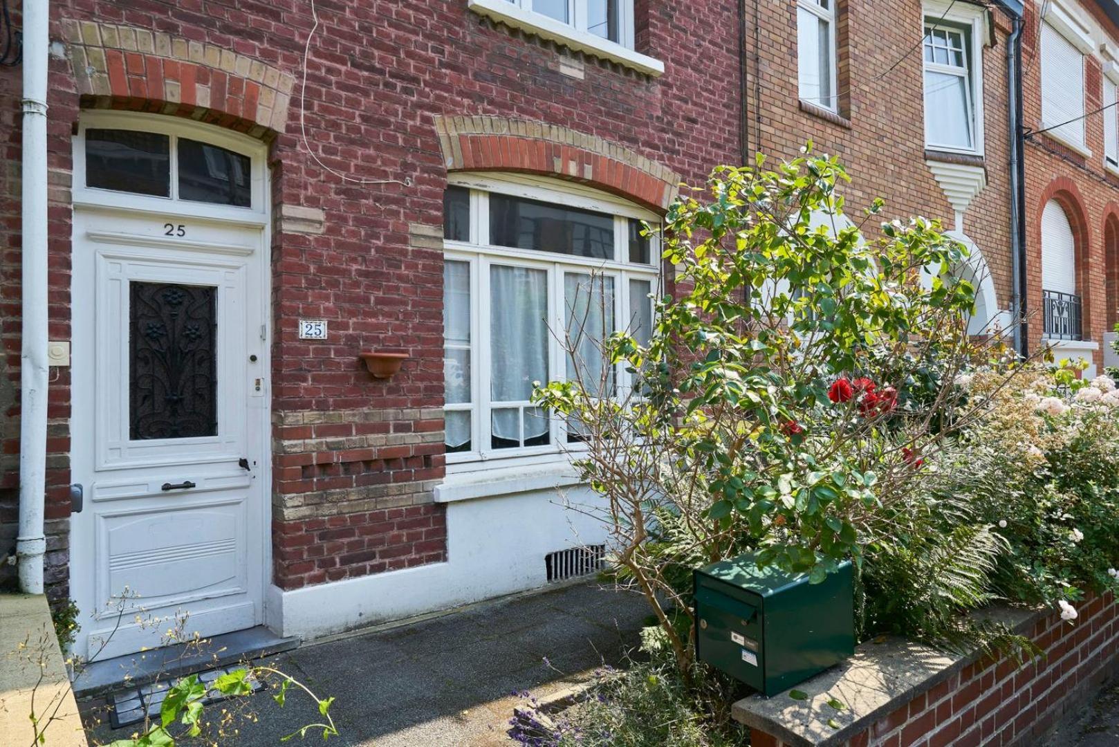 Beautiful 1900 House Full Equipped, 4Bdrm+ Garden! Apartment Lambersart Bagian luar foto