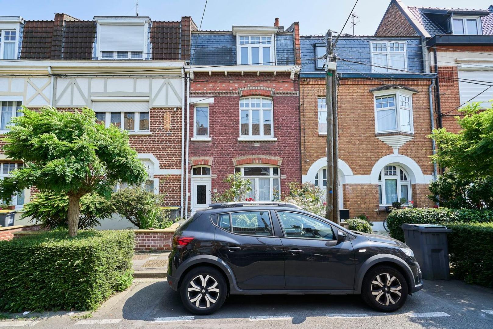 Beautiful 1900 House Full Equipped, 4Bdrm+ Garden! Apartment Lambersart Bagian luar foto